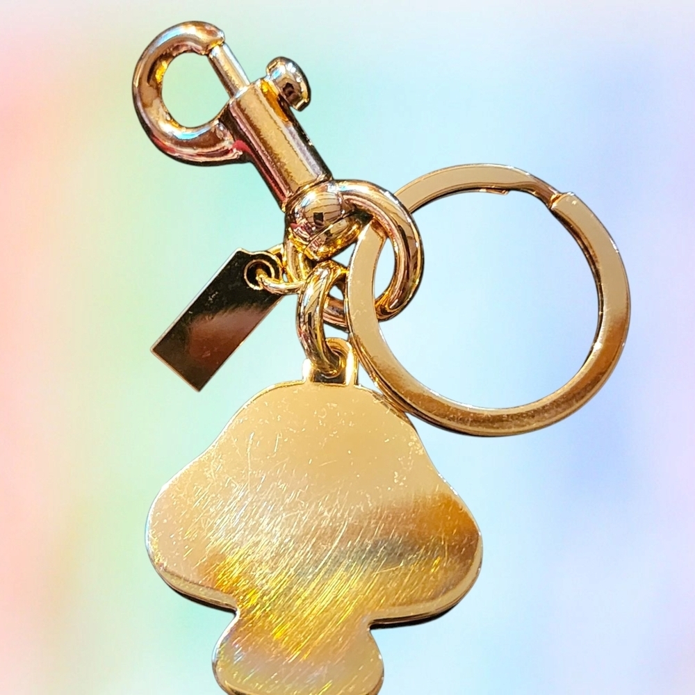 Mushroom Keychain - Picture 3 of 3